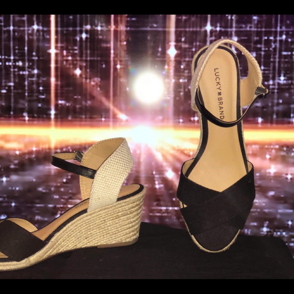 Lucky Brand Black and Cream Platform.